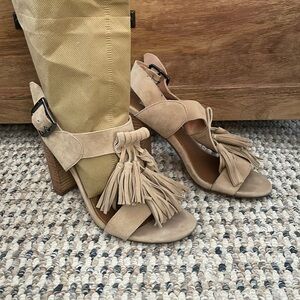 Steve Madden Suede/Leather Tassel Heel